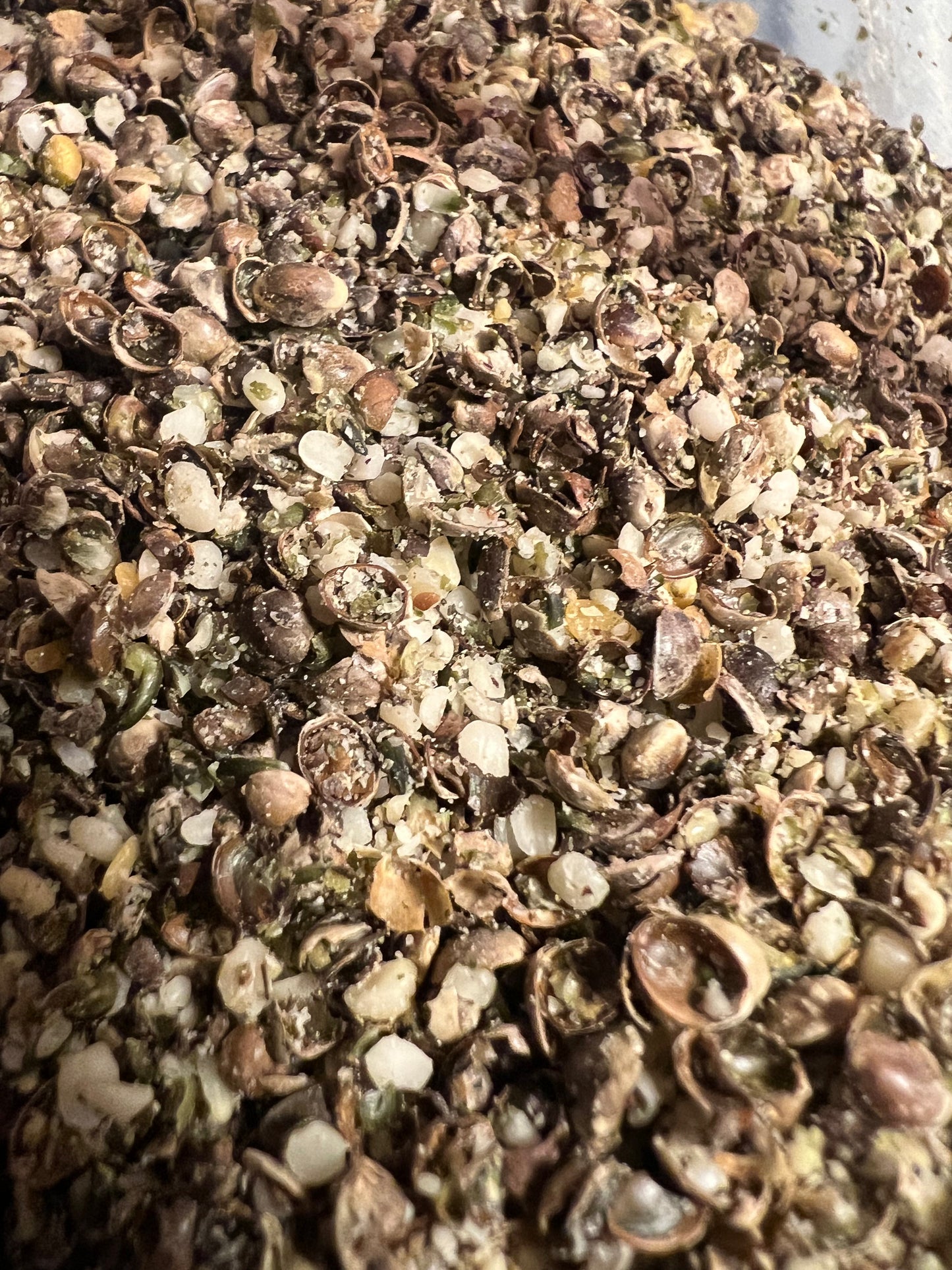 Ripkitty Premium Organic Crushed Raw Hemp Seeds (Dual-Grade Culinary & Animal Feed)